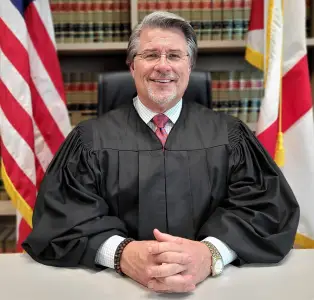 Florida judge suspended from bench after reportedly telling ‘G-rated dad jokes’ in court
