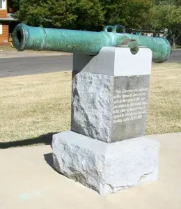 Desperate Kansas man arrested for stealing 800-pound cannon from Spanish American War to settle drug debt